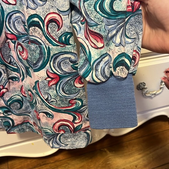 Scrub jacket! - Picture 5 of 6